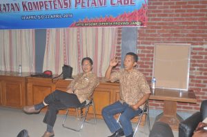 9KK_0885